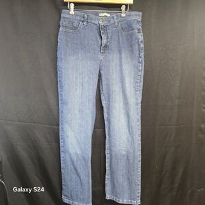 Lee Women's Straight Leg Blue Jeans